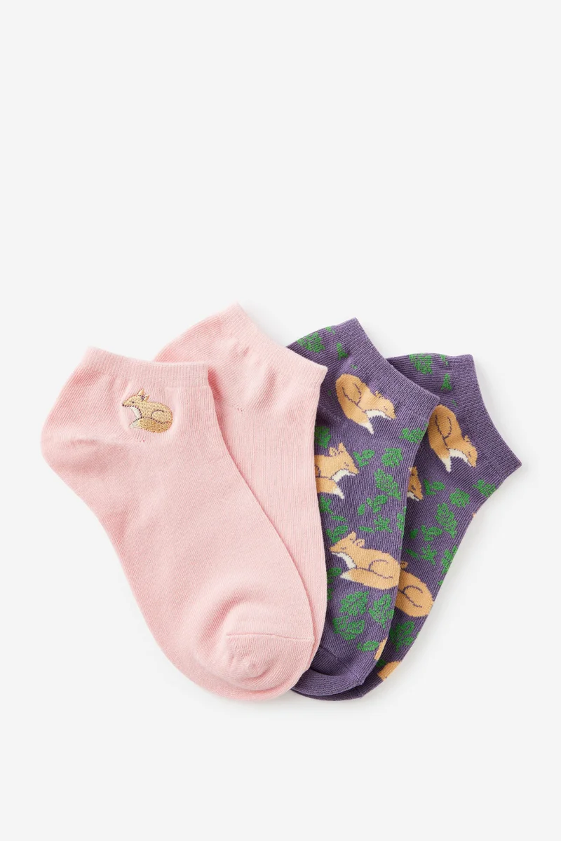 تايبو عبوتان من جوارب الكاحل